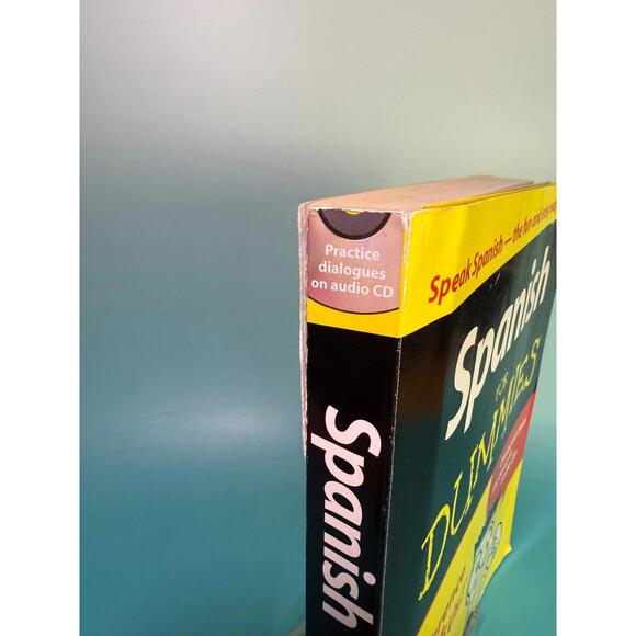 Spanish for Dummies Book - Picture 5 of 9